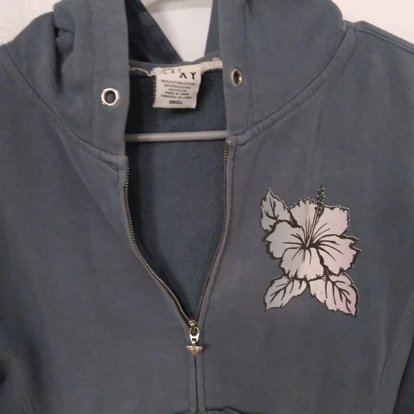 COPY - Vintage Roxy  zip up hoodie - Picture 3 of 6